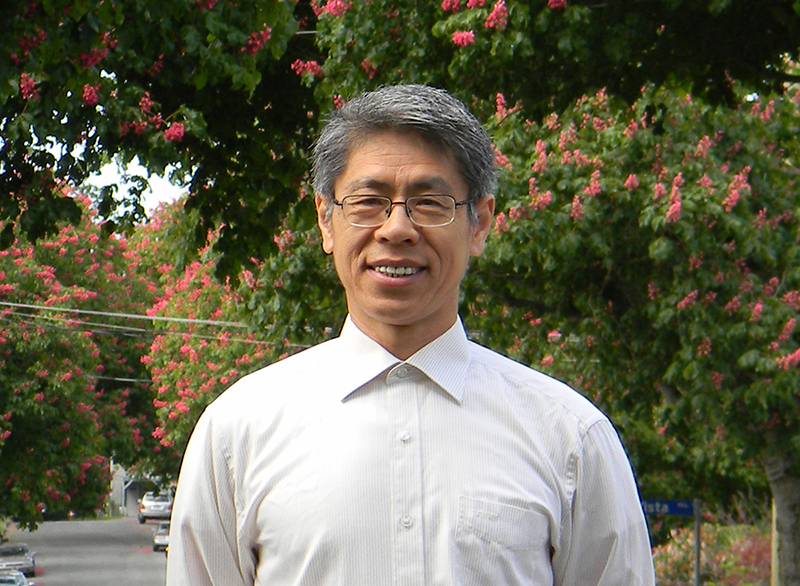 40 years of experience Chinese medicine practitioner and acupuncturist